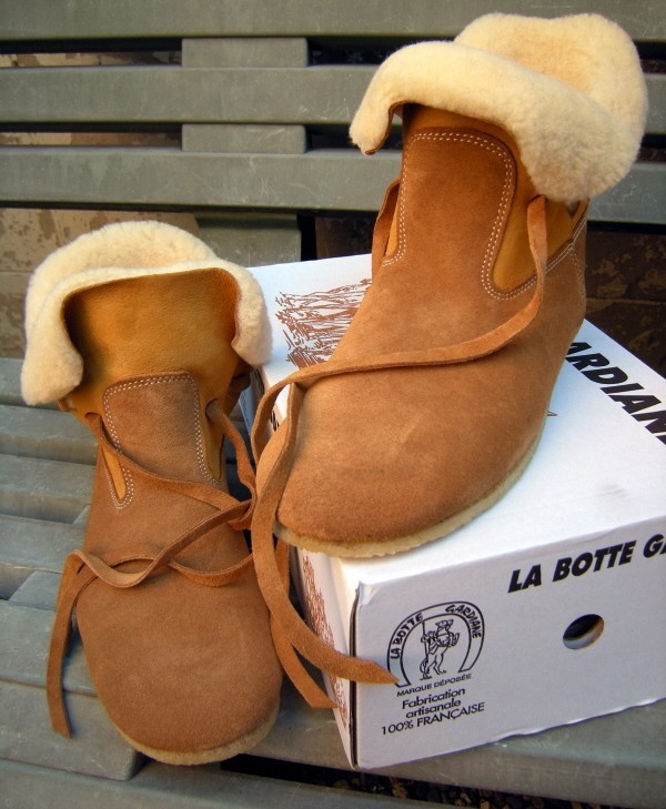 Botte gardiane mouton boots2.jpg