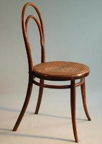 Chaise Thonet N° 14.jpg