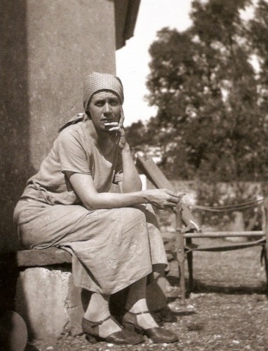 vanessa bell.jpg