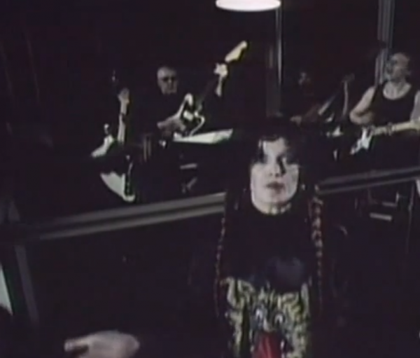 Lene Lovich Lucky Number.png